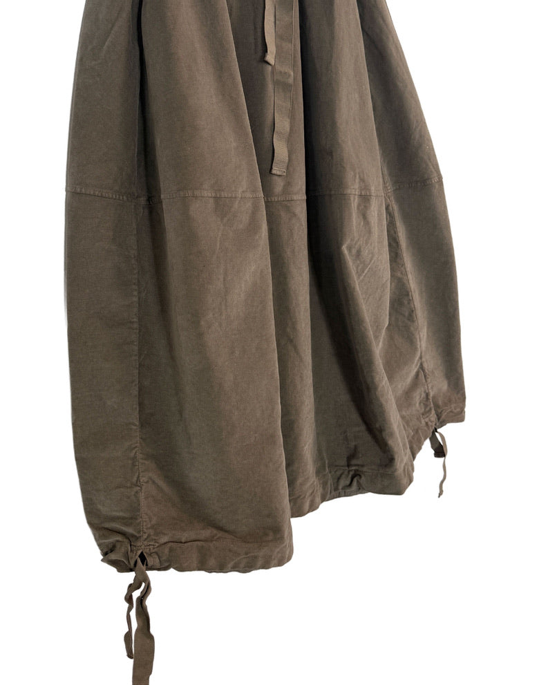 Velvet balloon skirt