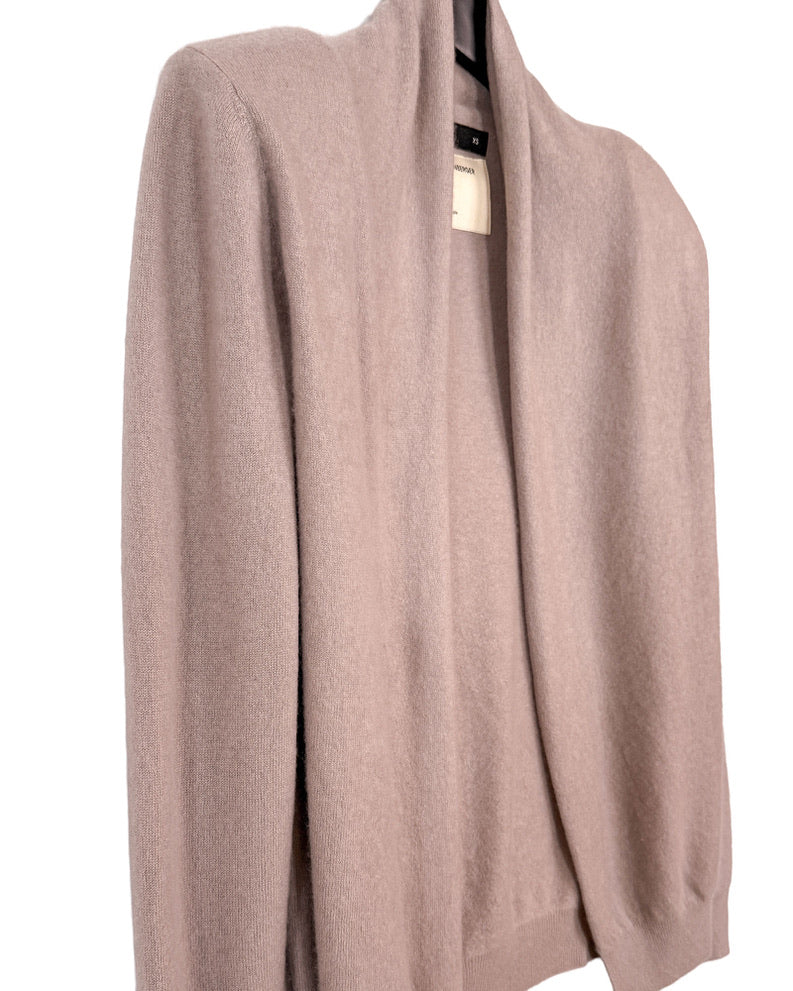 Hamza cardigan with shoulder