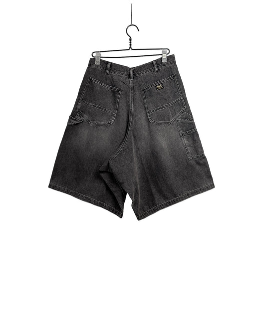 Jesse carpenter short