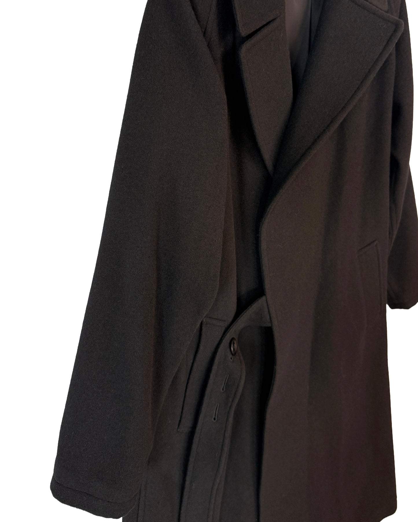 O-design sleeve coat