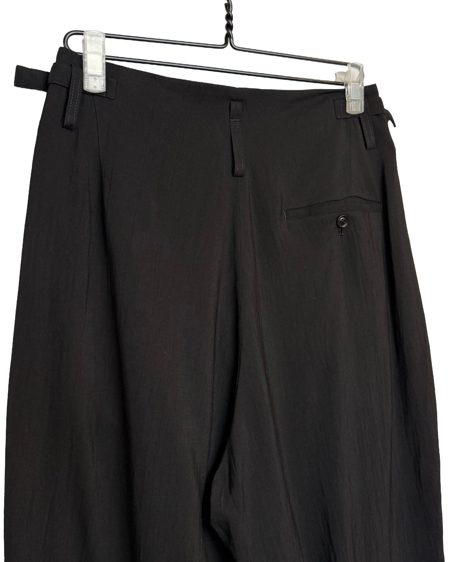 U-2 tuck wide pants