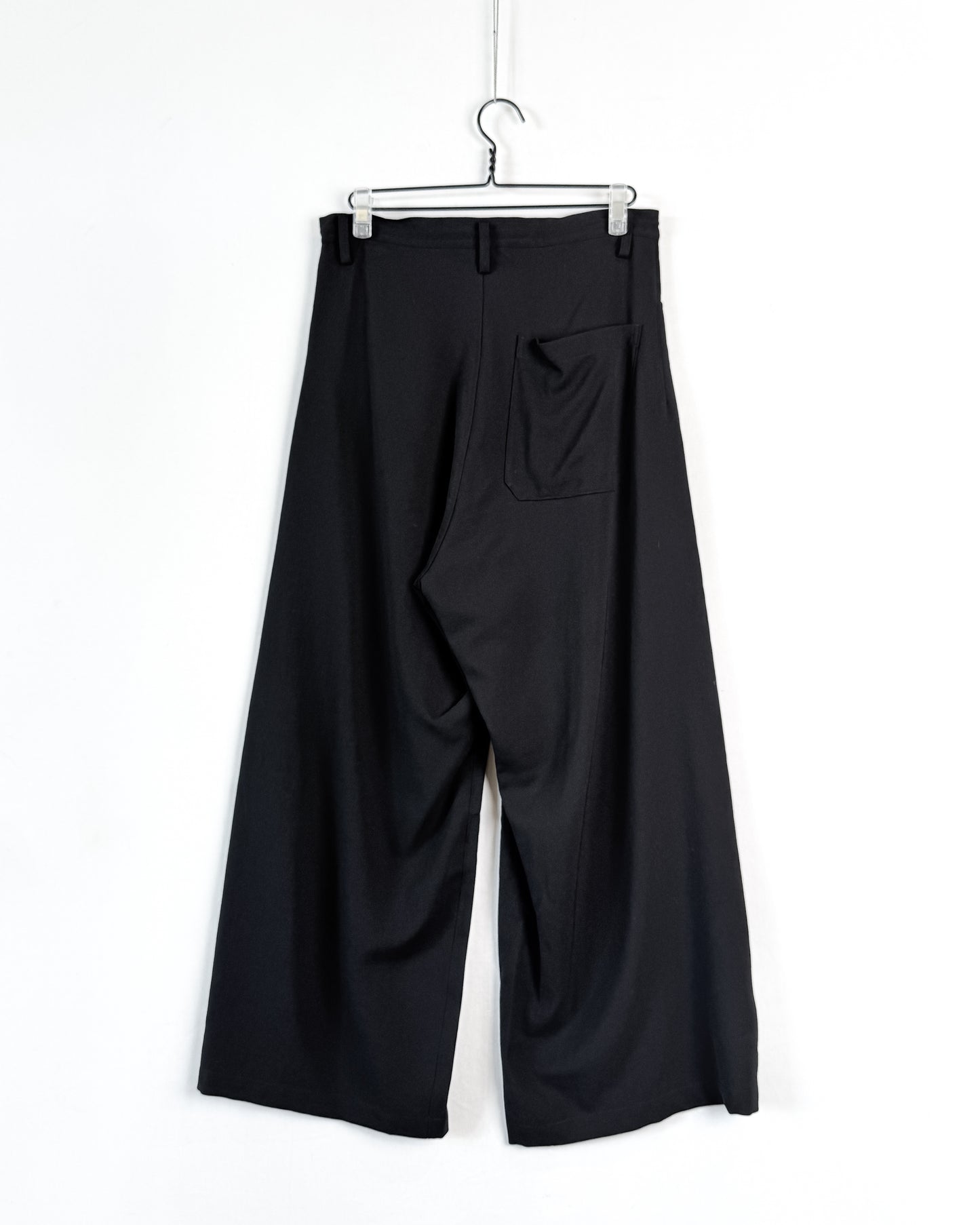 O-long straight pants