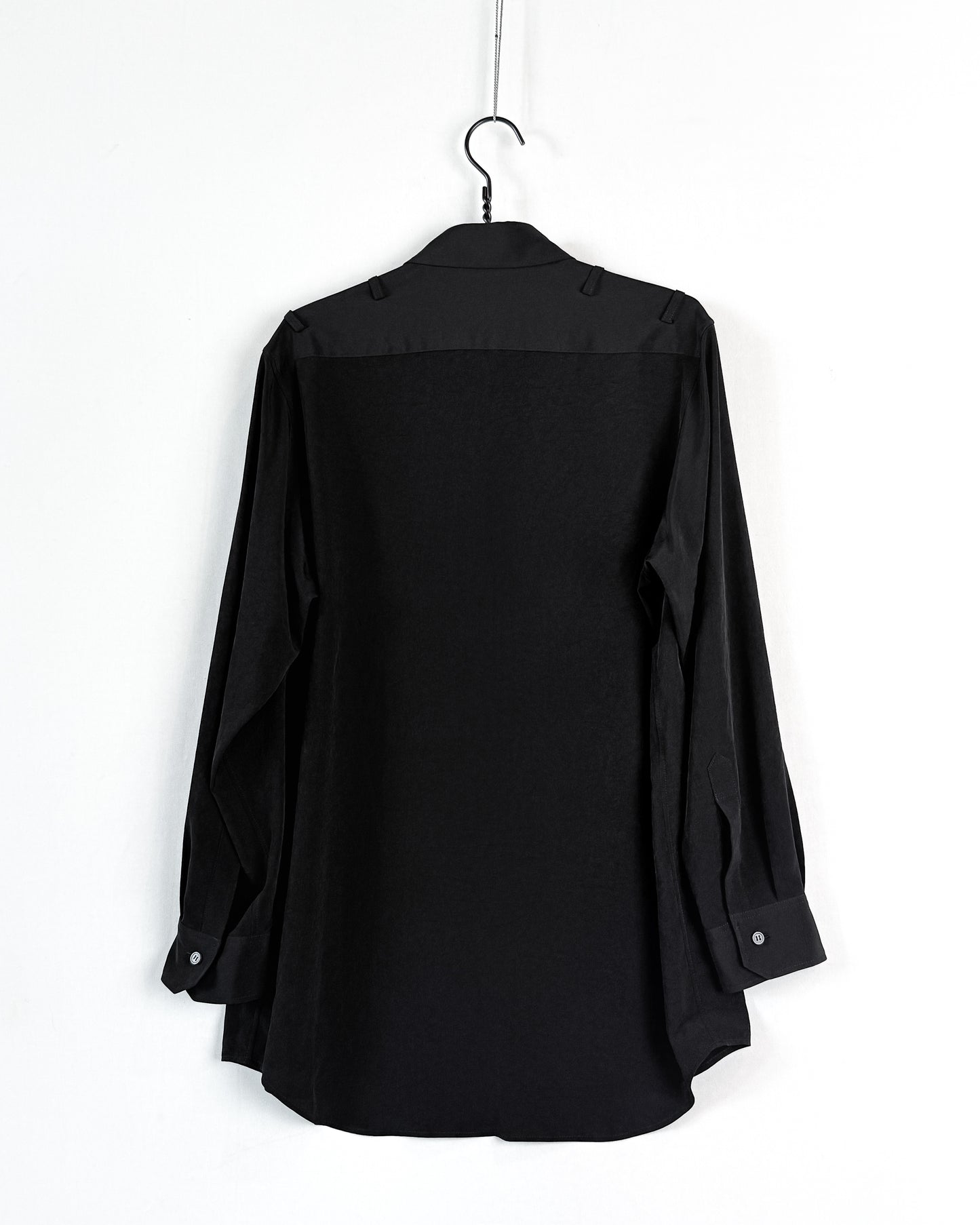 I-shoulder loop work blouse