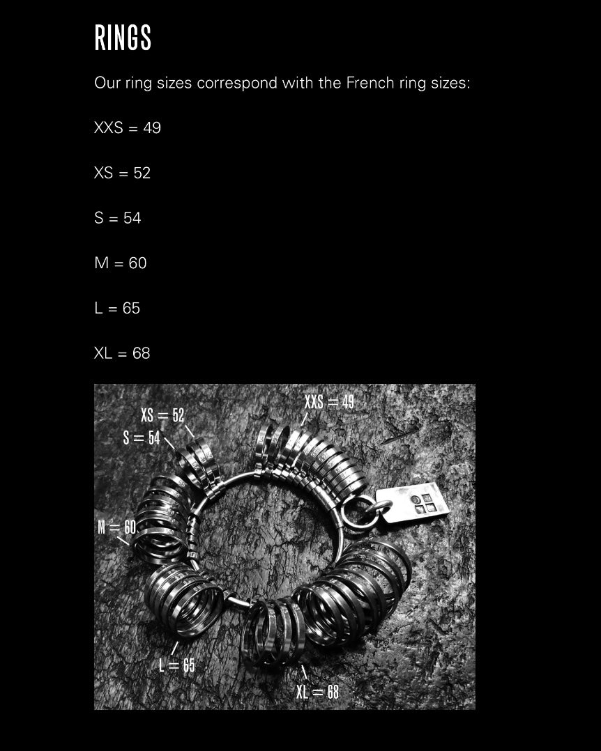 M1451 Two rings hammered