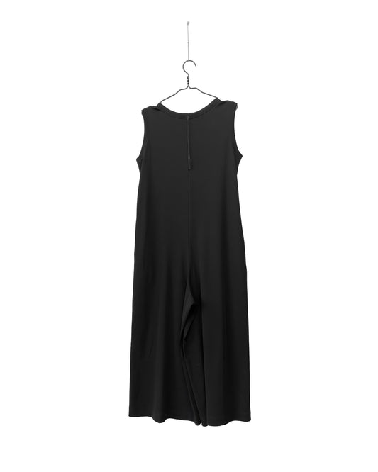 Hard twisted smooth jump suits