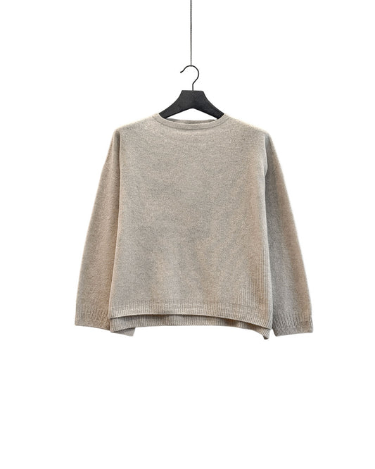 Fine wool patterned panel switch square shape pullover