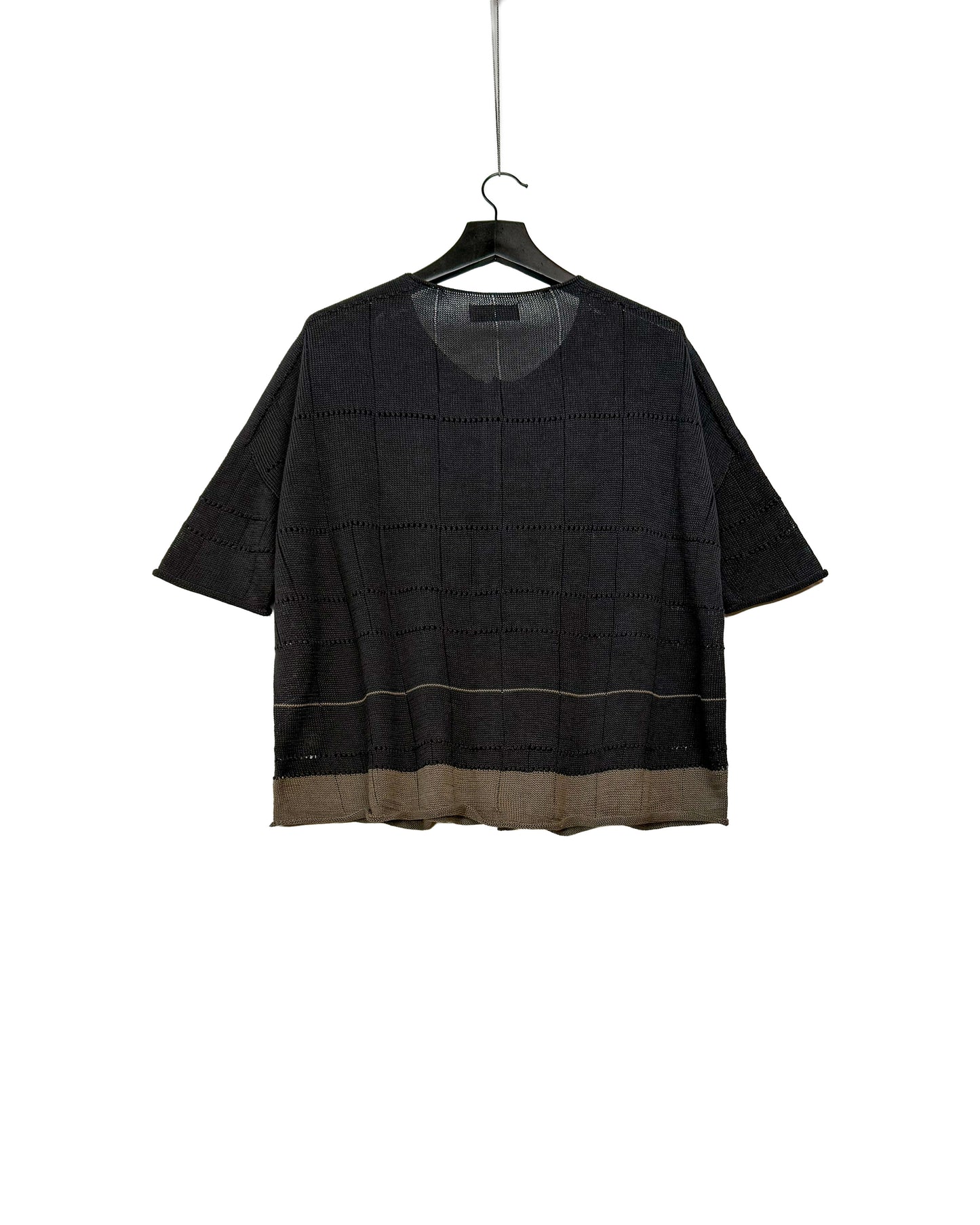 M-drop shoulder medium length cardigan