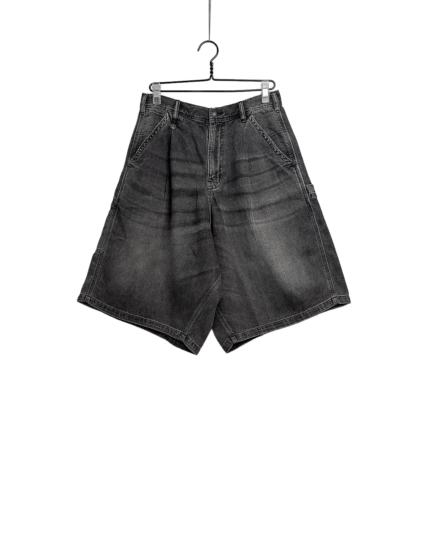 Jesse carpenter short