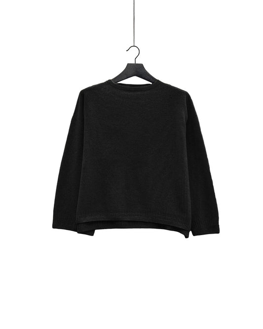 Fine wool patterned panel switch square shape pullover