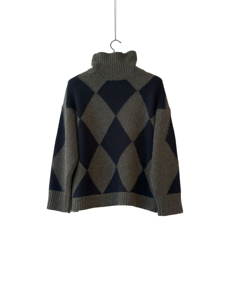 Comfy argyle intarsia jumper