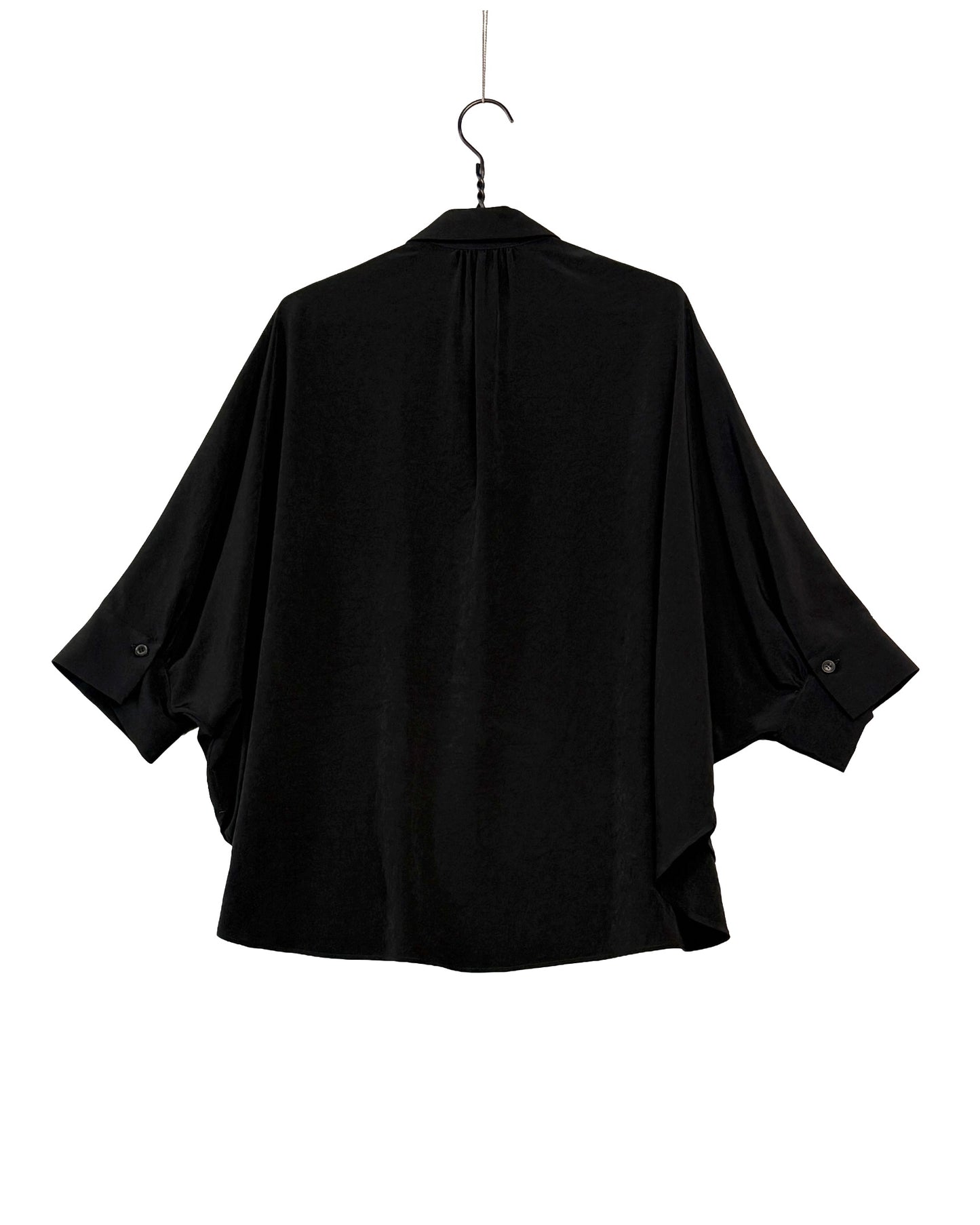 N-half sleeve cape shirt