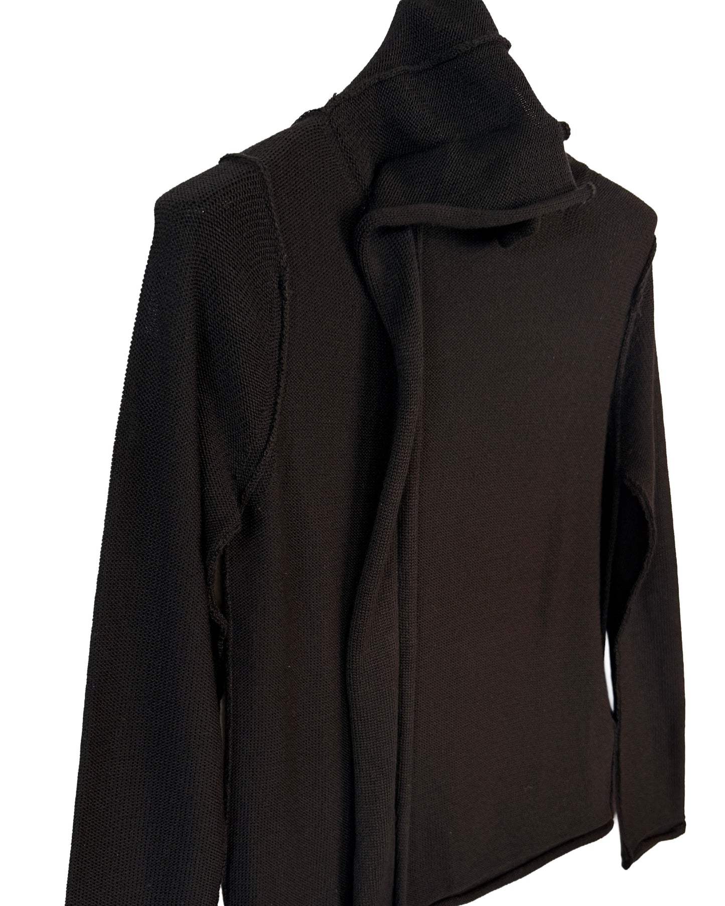 HN pullover with cloth