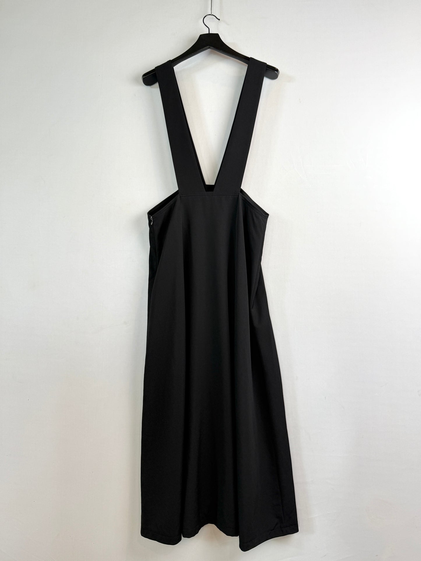 N-long-flare drape dress