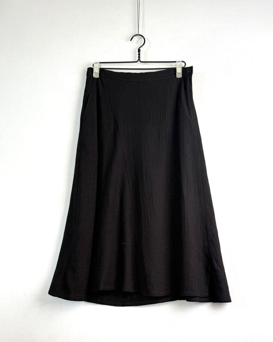 O-asymmetry flare skirt