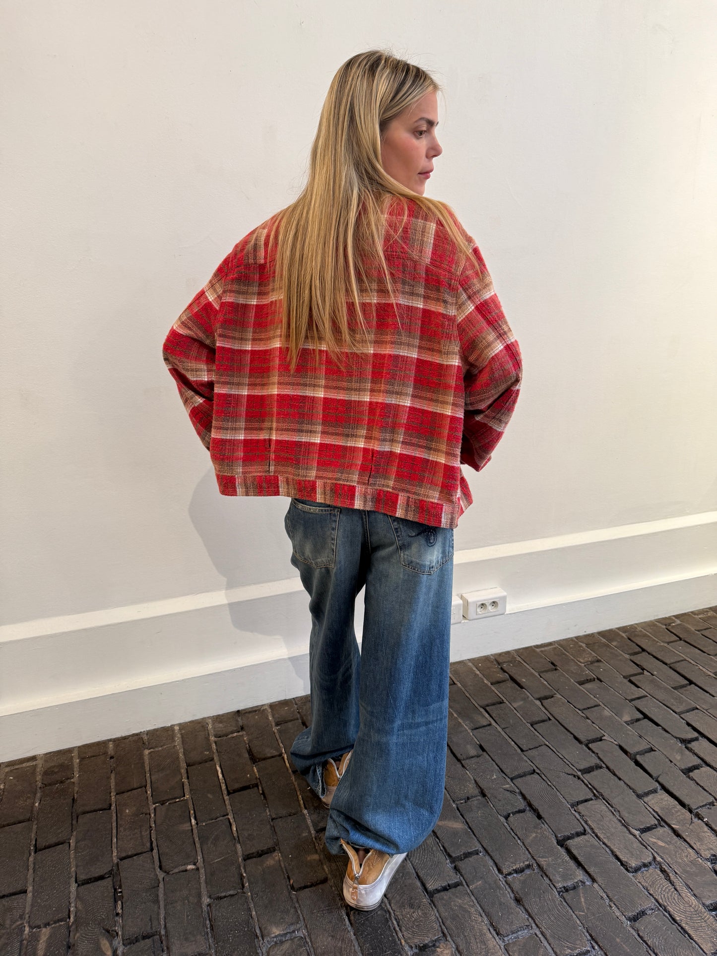 Relaxed pleated trucker jacket