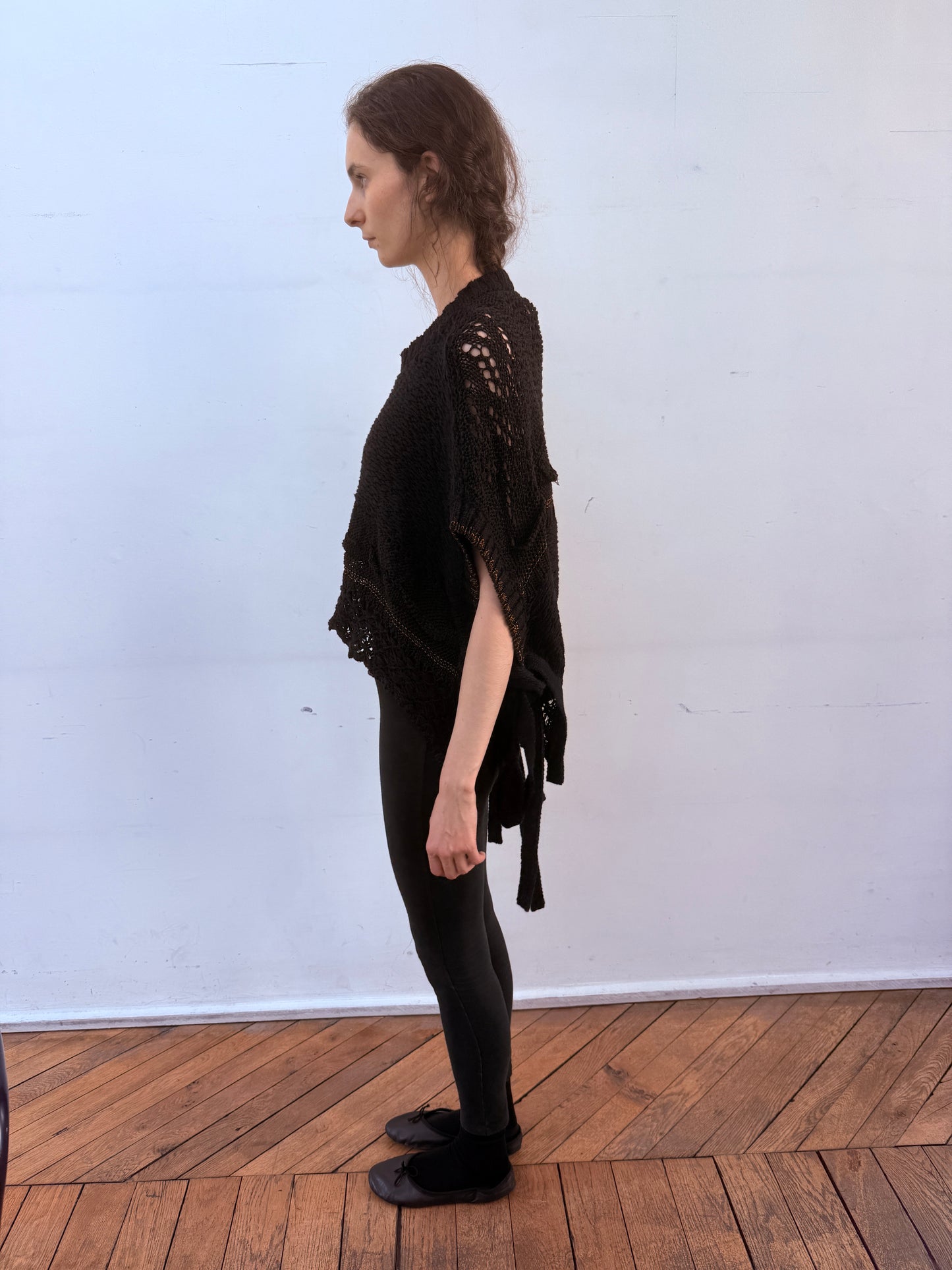 Asymmetric fb vest w/ tp