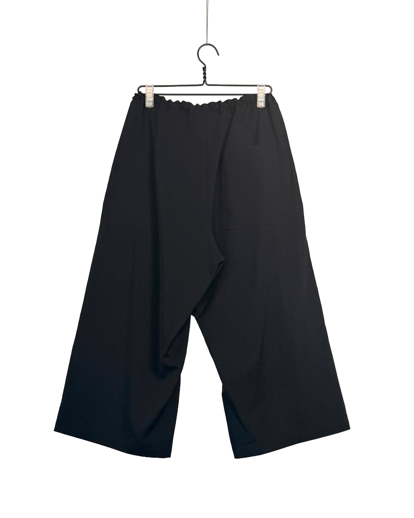 O-front tuck wide pants