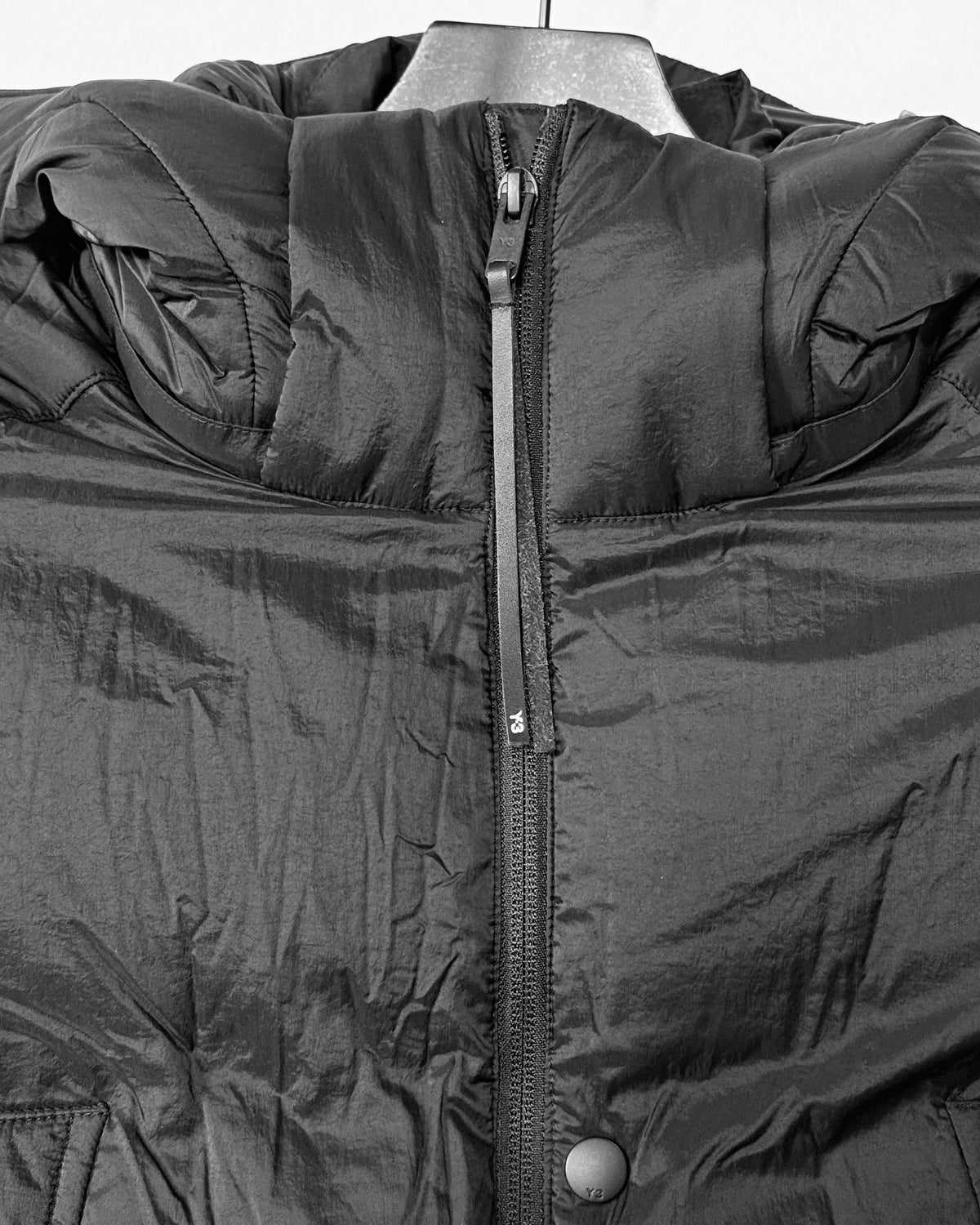 Hooded puffer jacket