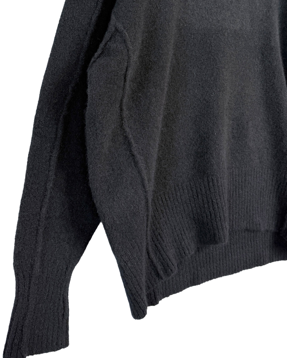 Yack turtle neck sweater