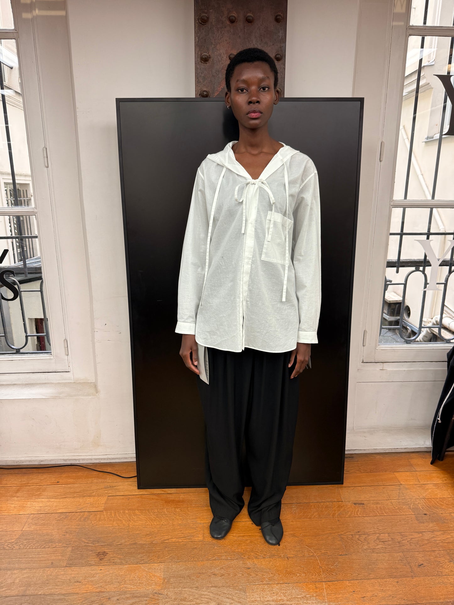 O-hooded blouse