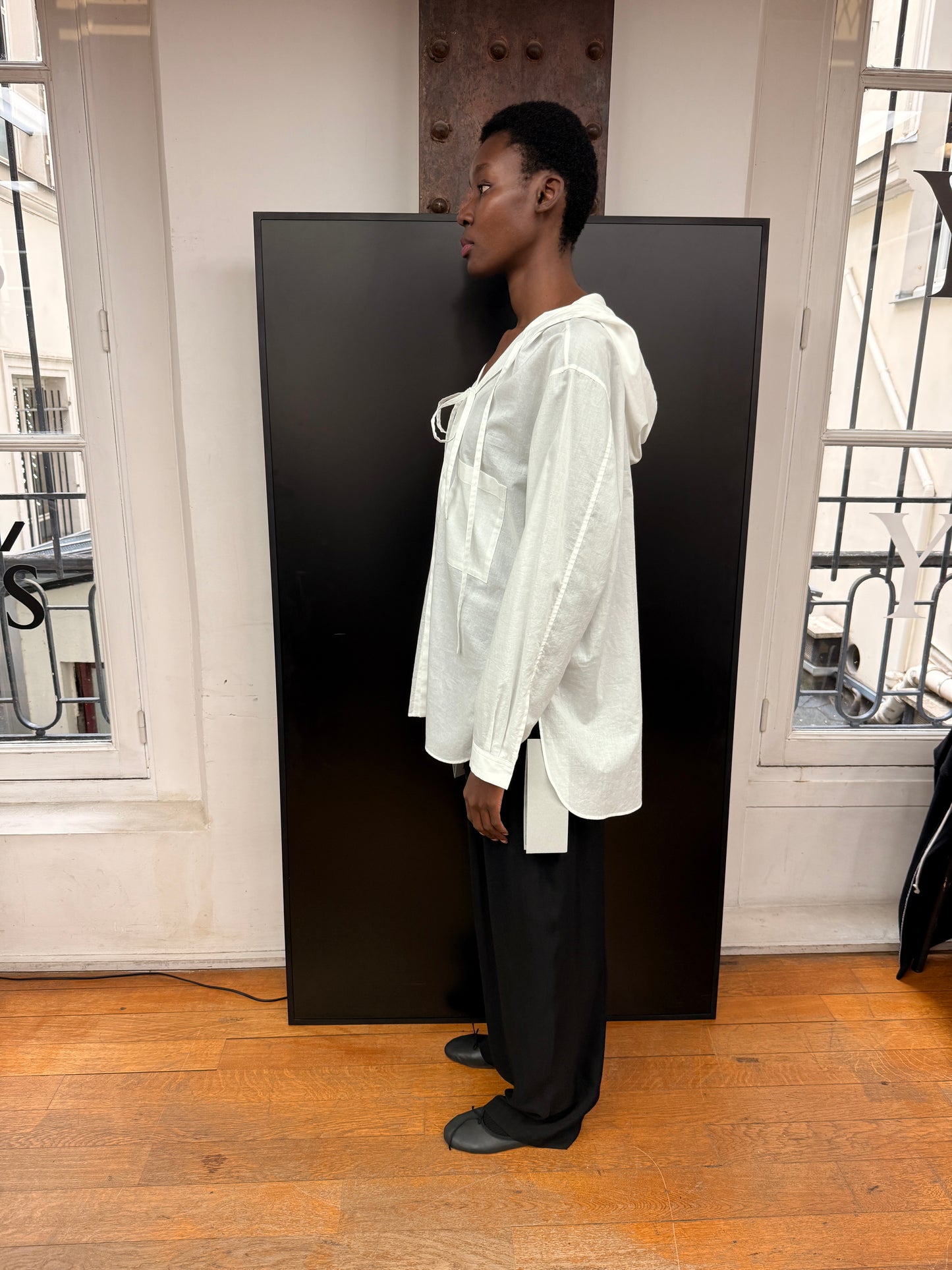 O-hooded blouse