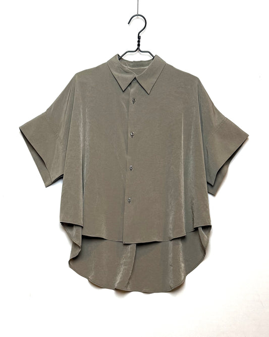 N-short cuffs blouse