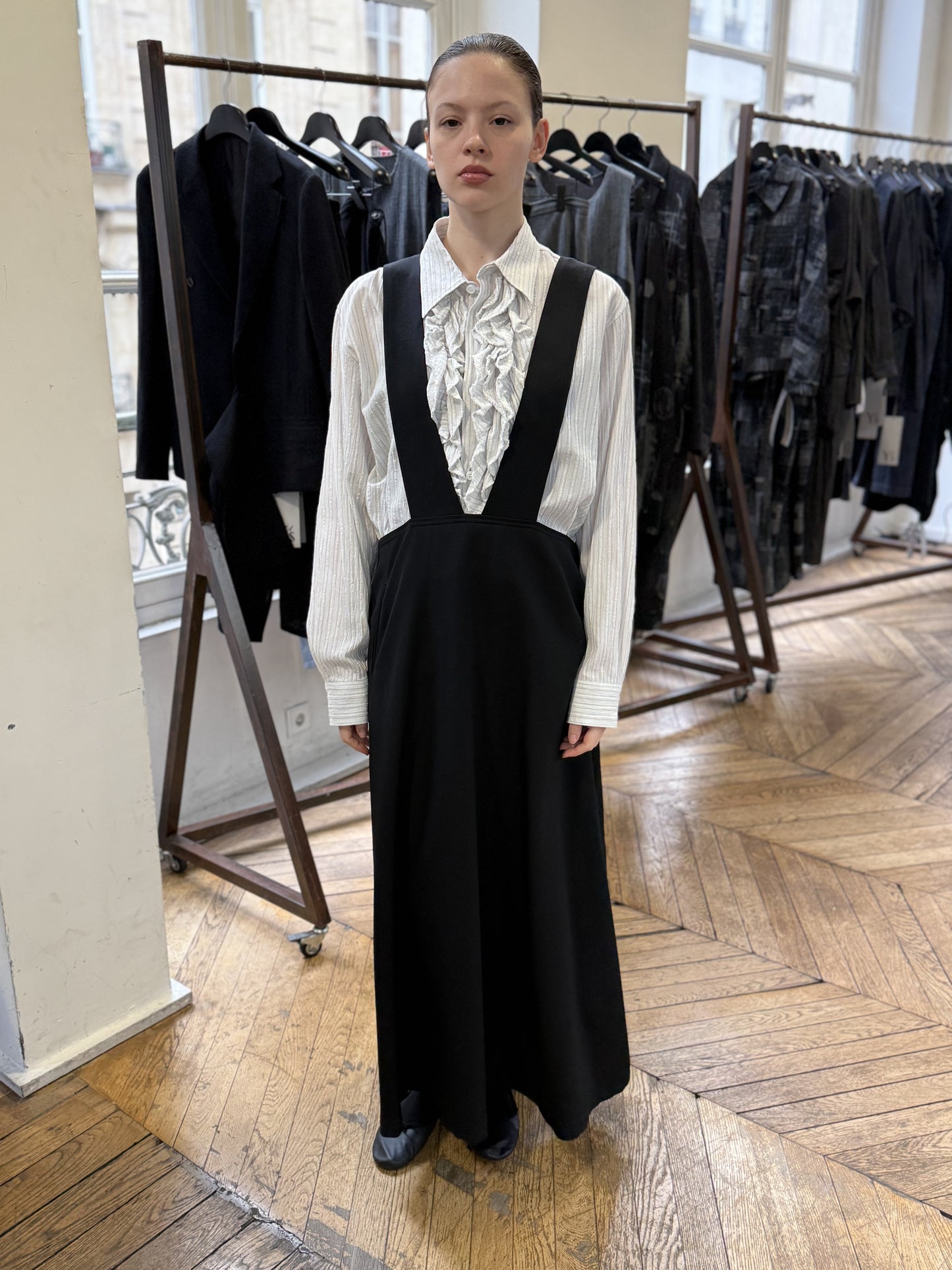 N-long-flare drape dress