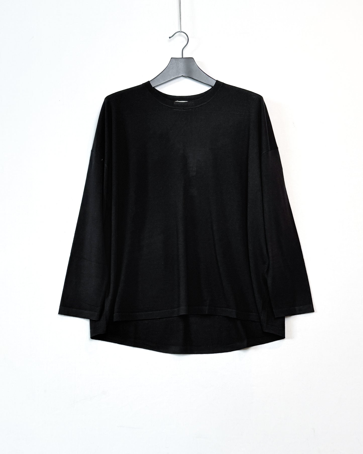 Extrafine relaxed crew jumper