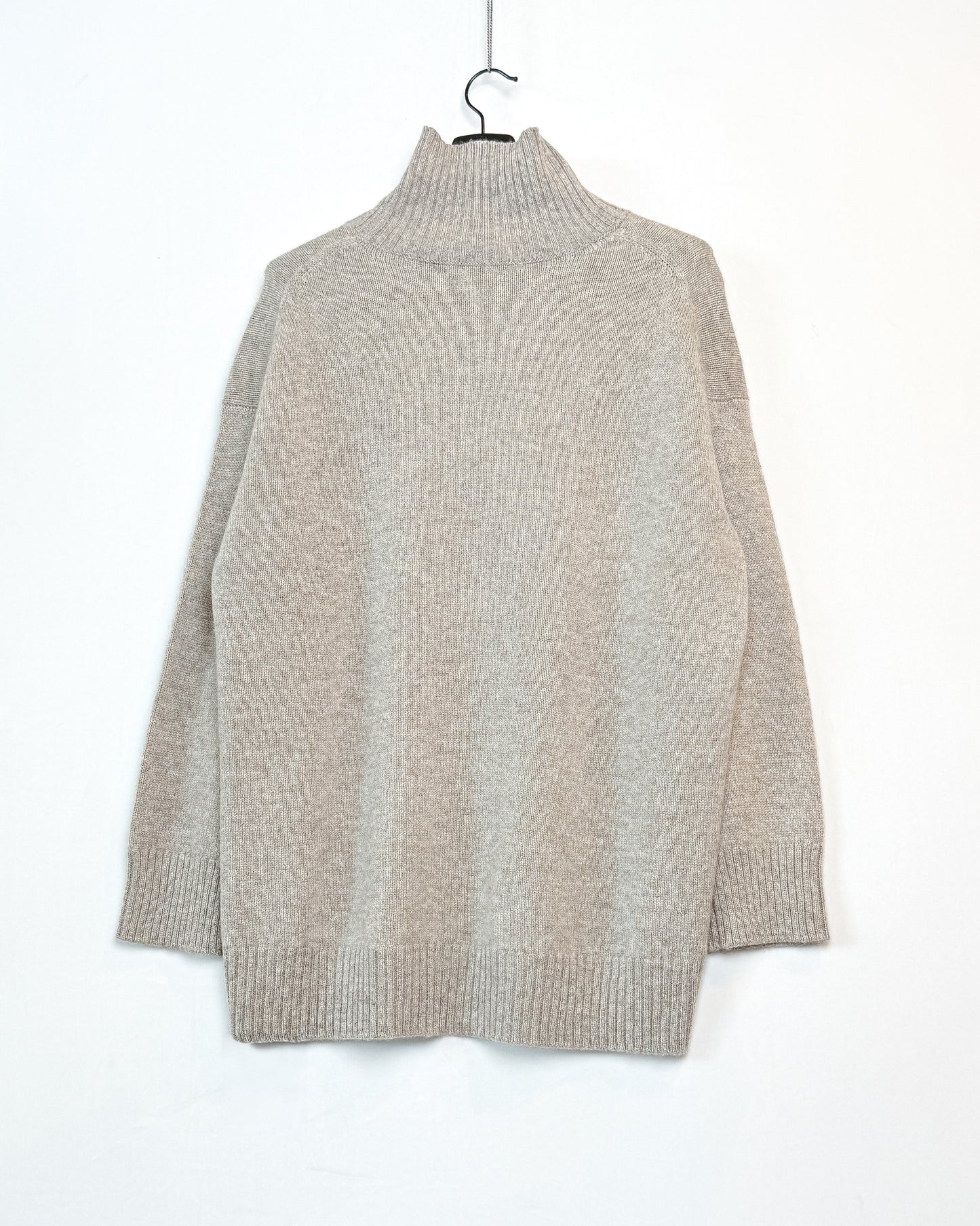 Yak knit turtle top
