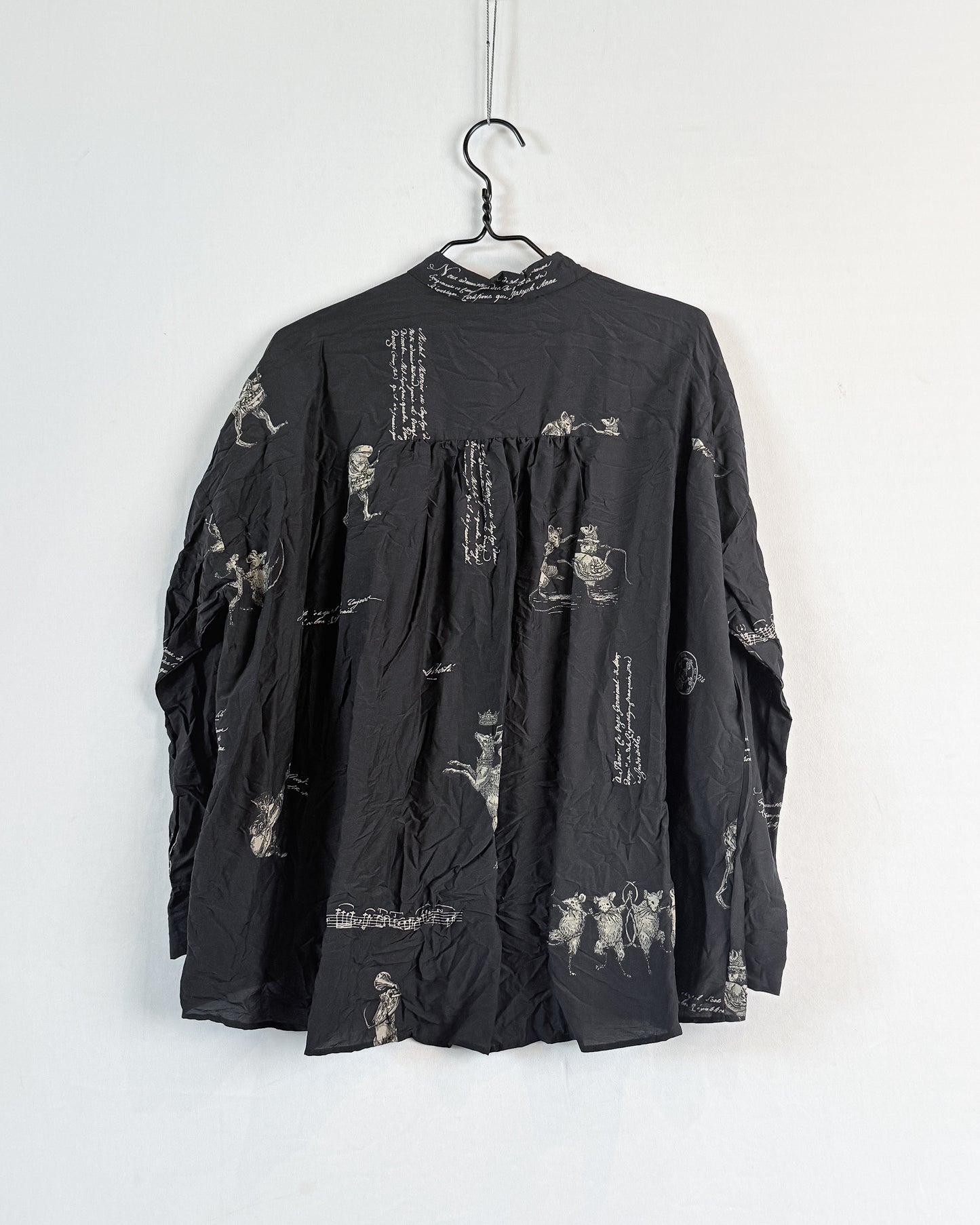 Animal concert print blouse