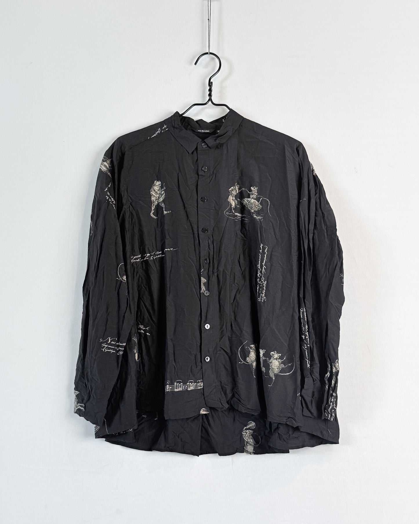 Animal concert print blouse