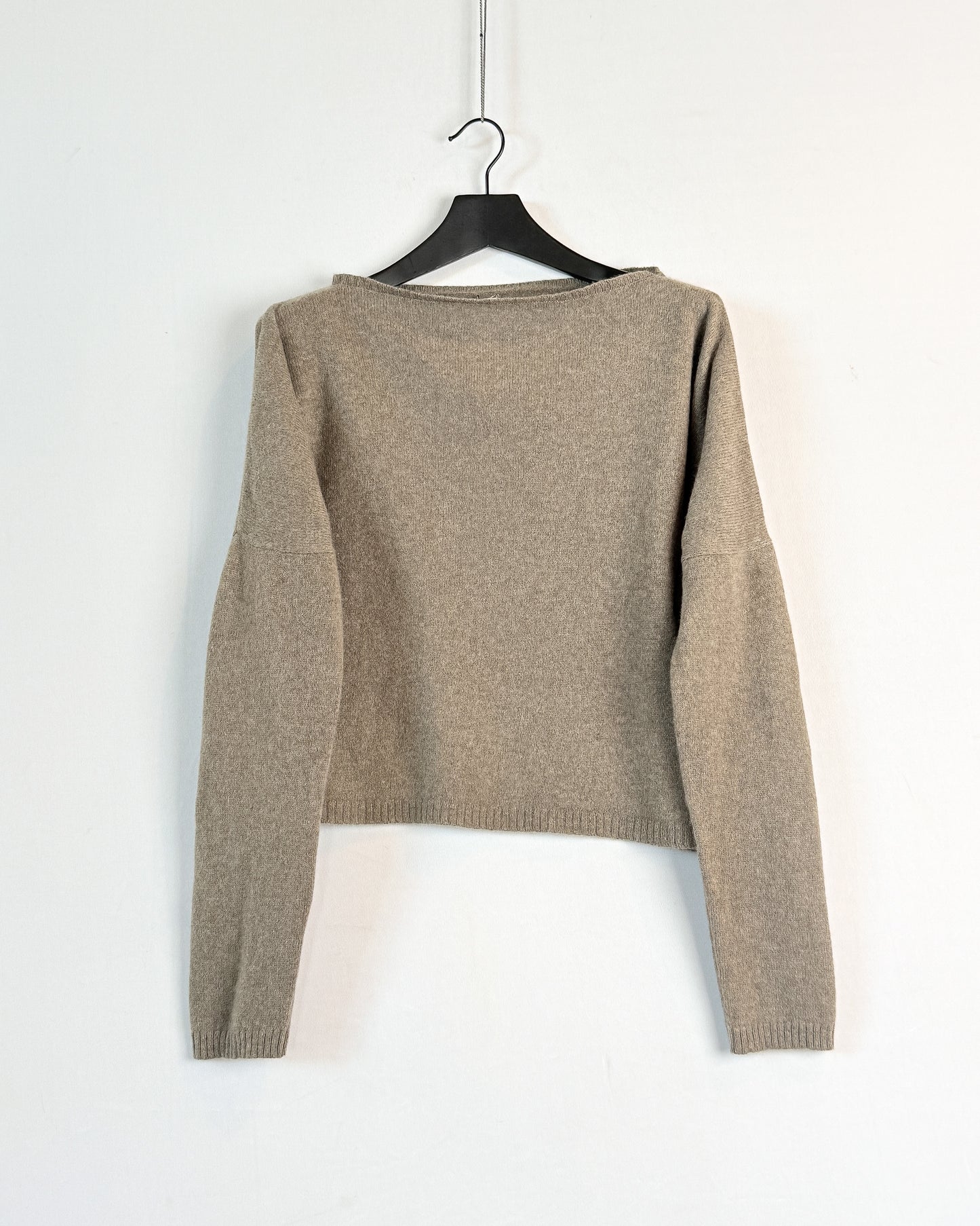 Boatneck sweater