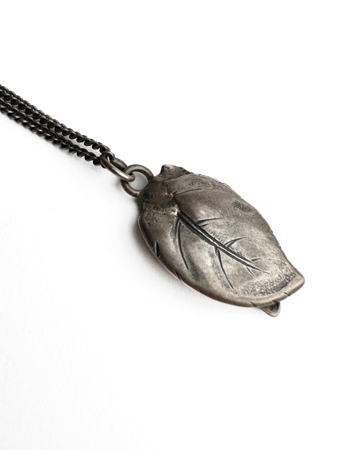 Silver necklace with stone