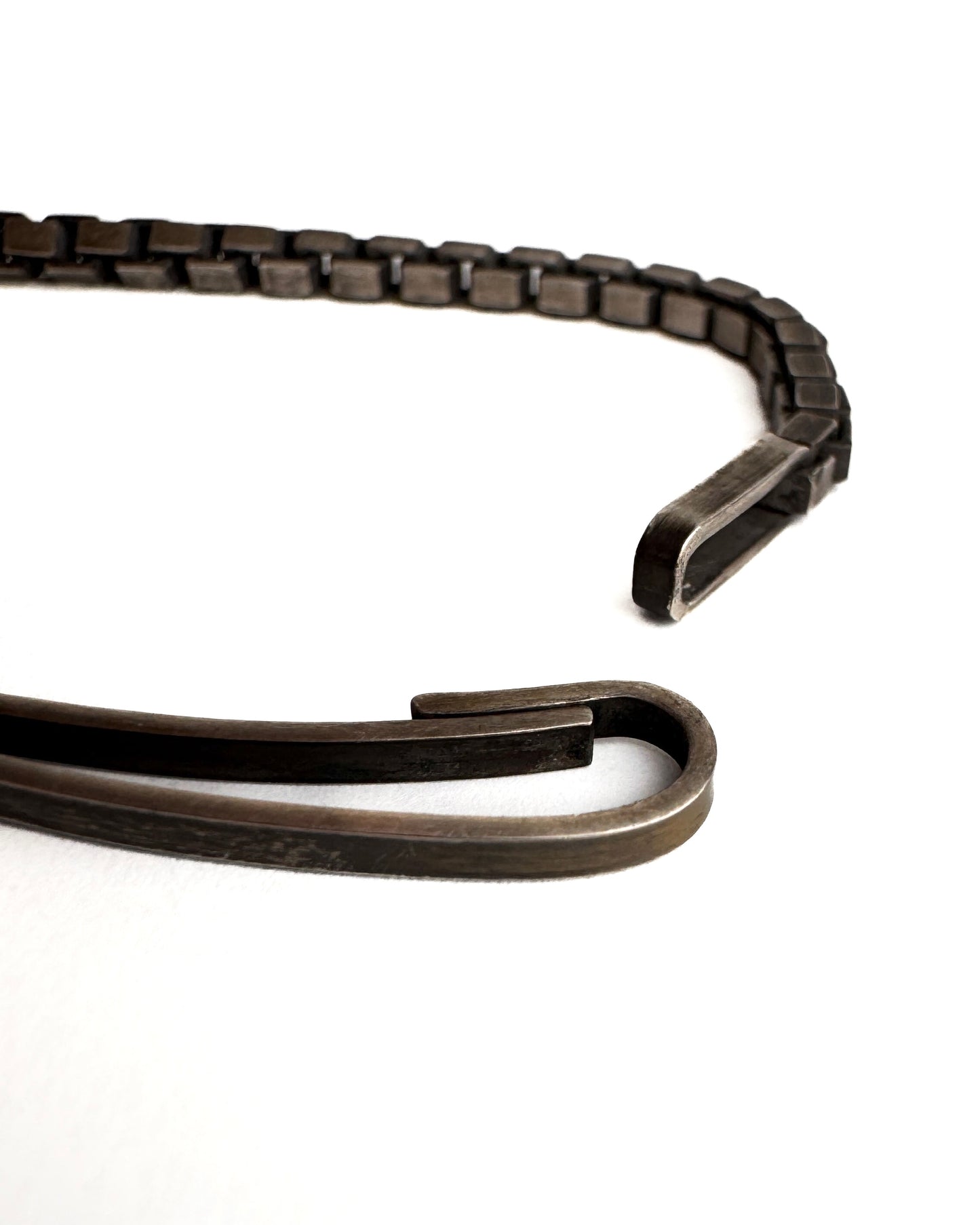 M2401 Bracelet snaplink fine box chain